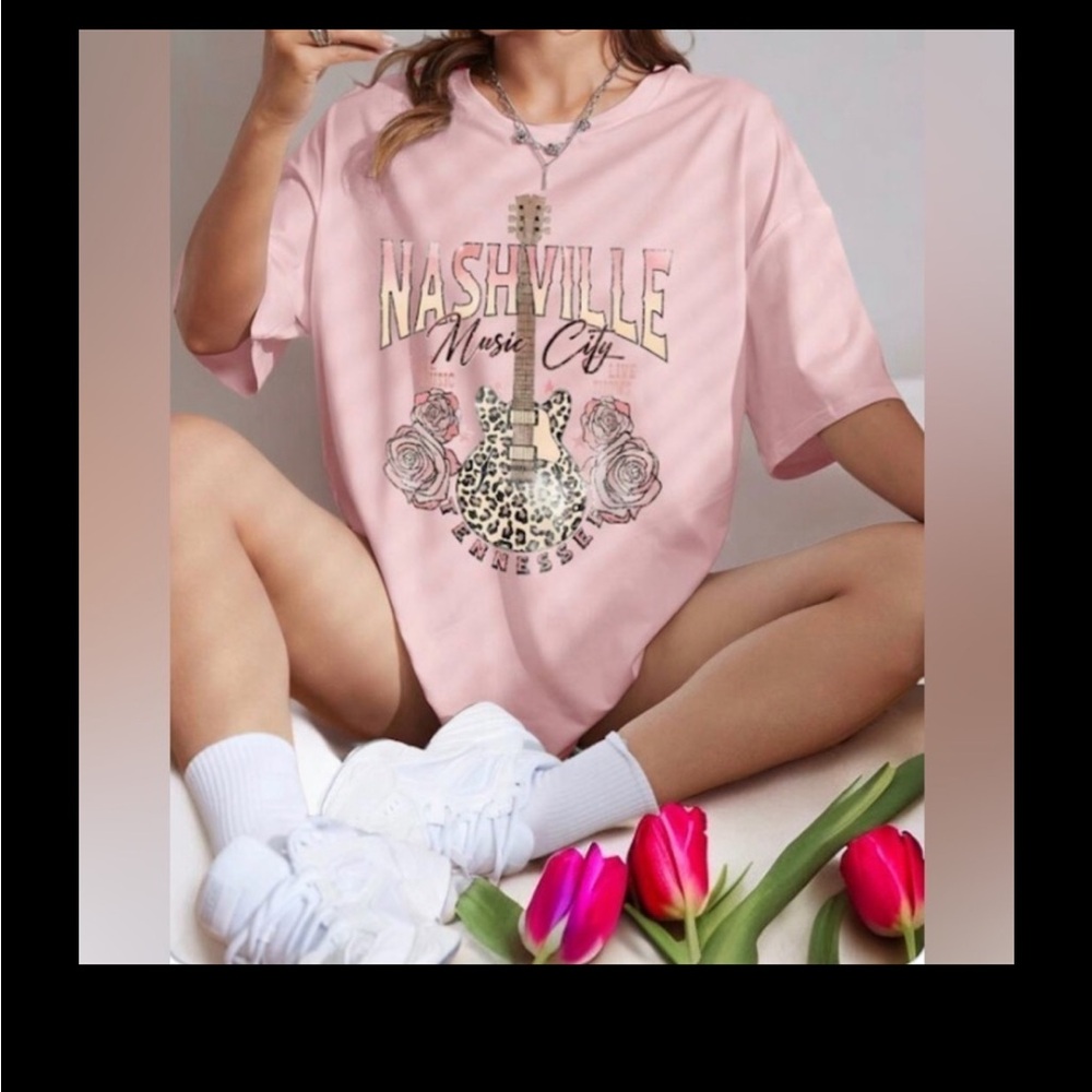 Pink Nashville Tshirt Oversized Small 💗🌟